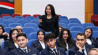 ميناء دمياط يستقبل وفد المعهد العالي للسياحة والفنادق لتعزيز التدريب العملي 