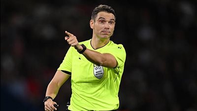 صافرة سويسرية تقود قمة سان جيرمان وبايرن في دوري الأبطال