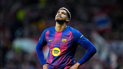 موقف رونالد أراوخو من مغادرة برشلونة 