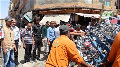 حملة مكبرة لإعادة الانضباط بأسواق وشوارع مدينة أسوان