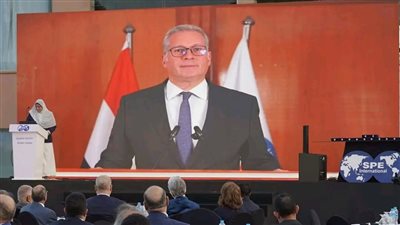 وزير البترول يشارك في اليوبيل الذهبي لجمعية مهندسي البترول في مصر