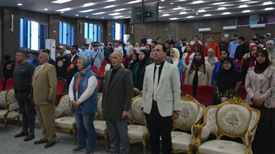 رئيس جامعة دمياط يفتتح ندوة ديننا قيما لتعزيز الوعي الديني لدى الطلاب