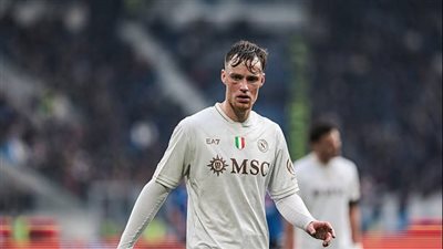 ليفربول يضع مدافع نابولي على راداره لتدعيم الخط الخلفي