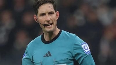 الدكتور ماتياس يولينبيك حكم لقاء القمة بين الزمالك والأهلي