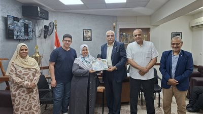 مدير تعليم البحر الأحمر يكرّم الفائزين في مسابقة التربية الاجتماعية ويشيد بالمتميزين..صور