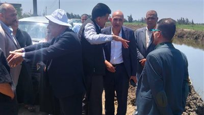  إجراءات عاجلة لإنهاء مشكلات نهايات الترع ورفع كفاءة الصرف بصان الحجر في الشرقية