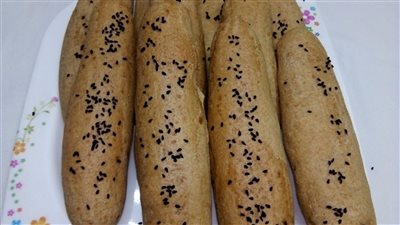 طريقة عمل خبز الحبوب الكاملة والفينو في المنزل بطعم المخابز
