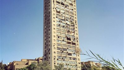 تعرف على سبب تسمية عمارة ناطحة السحاب الشهيرة بجاردن سيتي.. صور