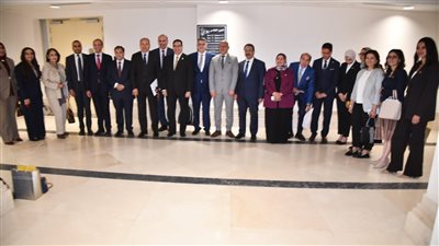 رئيس جامعة المنصورة يستعرض أمام لجنة حقوق الإنسان نموذجًا متكاملًا وقابلًا للتعميم