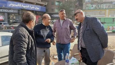 اللواء تامر أبو الغيط يقود حملات مكثفة لتنظيم المحال والأنشطة التجارية بشرق شبرا الخيمة 