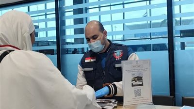 استعدادًا لموسم الحج 2026.. «الصحة» تكثف خدماتها لضيوف الرحمن بالمطارات والموانئ