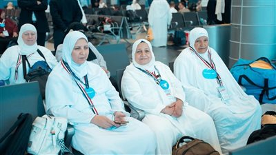 مصر للطيران تنقل 4933 حاجًا اليوم وغدًا إلى الأراضي المقدسة على متن 23 رحلة جوية