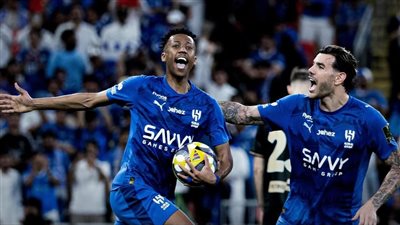 الهلال يتوج بلقب كأس خادم الحرمين الشريفين بعد الفوز على الخلود بثنائية مثيرة