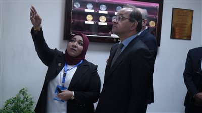 وزير المالية داخل مصلحة الخزانة العامة وسك العملة