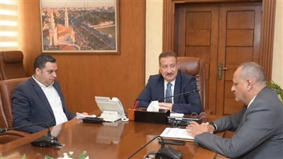 محافظ بورسعيد يتابع الاستعدادات النهائية لامتحانات نهاية العام الدراسي 2025-2026