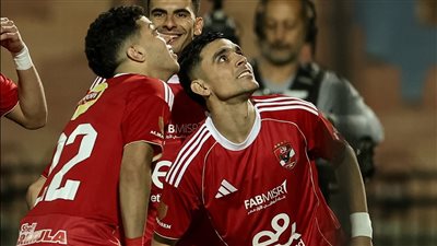 سيد عبد الحفيظ يحسم موقف الأهلي من رحيل أشرف بن شرقي