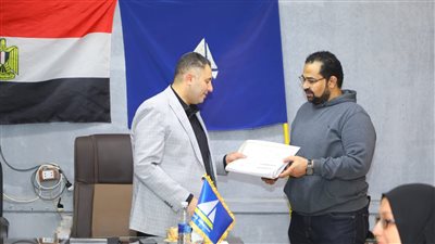 محافظة دمياط تواصل مبادرة «المحافظ هيجيلك» لبحث مطالب أهالي الزرقا