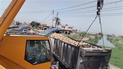 محافظ الدقهلية: استجابة فورية لرفع سيارة نقل وتعزيز جاهزية الطوارئ على الطرق