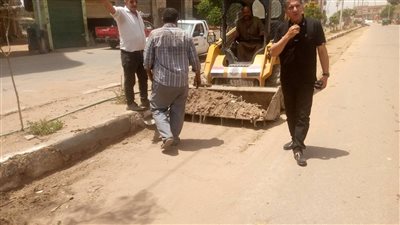 بالصور.. رئيس مدنية زفتى يبحث شكاوى المواطنين.. وخطة شاملة لتطوير قرية سندبسط