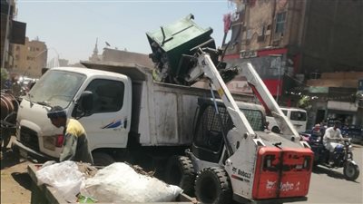 مجلس «مدينة الأقصر» يشن حملة موسعة للارتقاء بمنظومة النظافة والتجميل بالمدينة.. صور