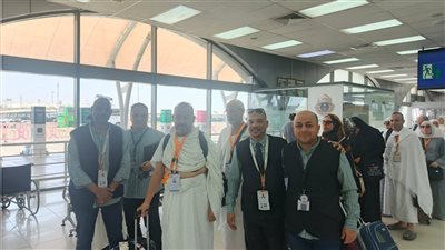 وصول 7 آلاف حاج سياحي إلى السعودية 