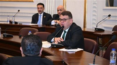 11 هرمًا في قلب الجيزة.. تحرك برلماني لإحياء قرية «اللشت» التاريخية