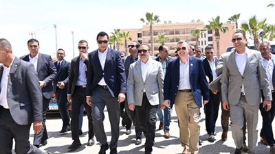 وزيرا الشباب والرياضة والتخطيط ومحافظ بورسعيد يتفقدون حمام سباحة السباح الراحل يوسف أحمد