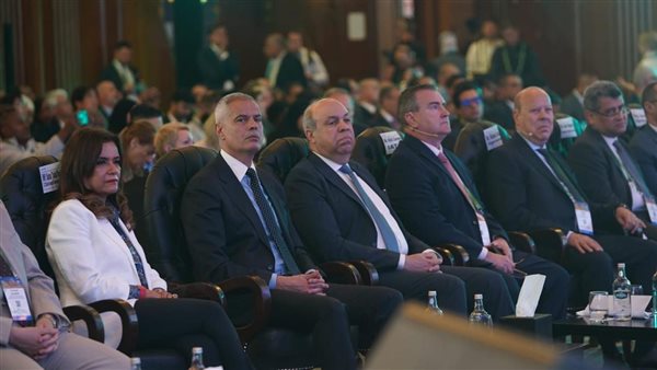 وزير الطيران المدني خلال مؤتمر الإياتا بمصر