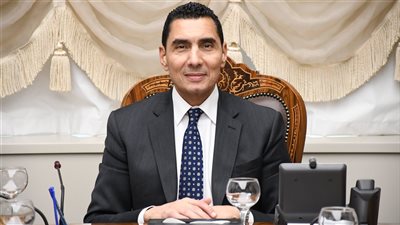 وزير الشباب والرياضة يبحث شراكة استراتيجية مع شركة روابط الرياضية