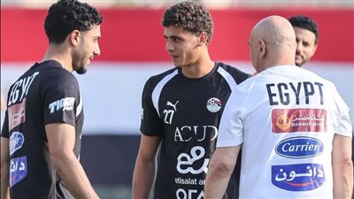 مرموش وحمزة عبد الكريم ينضمان إلى معسكر المنتخب الوطني