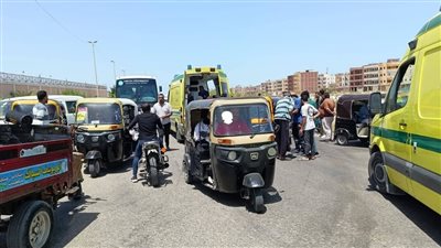 مصرع طفلة وإصابة 4 آخرين في تصادم توك توك وتروسيكل بالمنيا