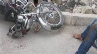وفاة شاب وإصابة آخر في حادث تصادم موتوسيكلين بقنا
