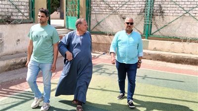 من العياط إلى أطفيح.. وكيل شباب الجيزة يراجع ملفات الاستثمار والخدمات بالمراكز