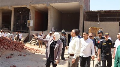 محافظ القليوبية يقود حملة لإزالة مبنى مخالف على مساحة 700 متر بغرب شبرا الخيمة