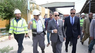 محافظ الغربية يتفقد مصنع تدوير ومعالجة المخلفات بالمحلة الكبرى