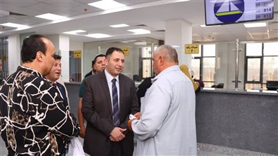 لقاء مباشر بين محافظ دمياط والمواطنين داخل المركز التكنولوجي بديوان المحافظة