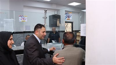 محافظ دمياط يفاجئ المركز التكنولوجي بالسرو ويؤكد تسهيل الخدمات للمواطنين