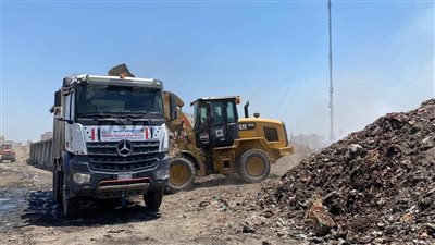 بالصور…رفع 1300 طن من المخلفات والتراكمات التاريخية بمدينة المحلة الكبرى