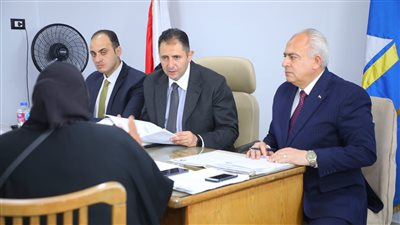 مبادرة المحافظ هيجيلك تواصل لقاءات المواطنين بمدينة رأس البر بدمياط