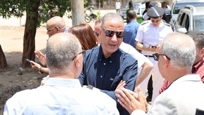محافظ الجيزة يتفقد موقع أعمال تطوير طريق المريوطية(من كوبرى المنشية وحتى مدخل كرداسة)