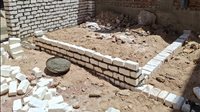 بالصور.. إحباط محاولة بناء مخالف دون ترخيص ومصادرة مواد البناء بالأقصر