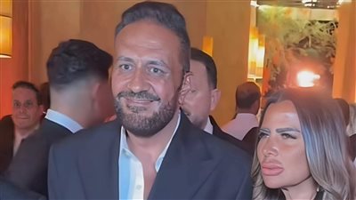 خالد سرحان وزوجته 