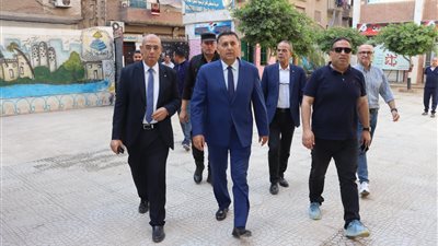 محافظ القليوبية يتابع امتحانات الأزهرية والإعدادية والدبلومات الفنية بجولة ميدانية في بنها