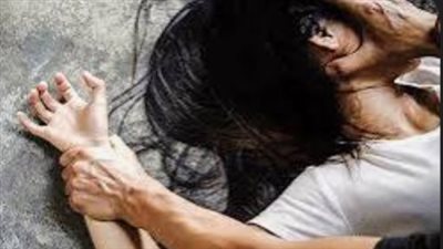 ضبط قائد سيارة أستدرج سيدة وتعدى عليها جنسيا بطريق السويس 