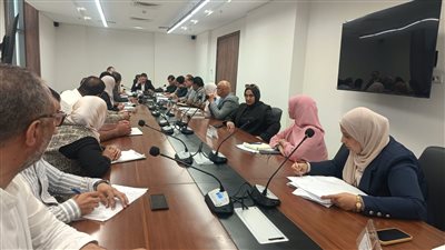 محافظ دمياط يرأس اجتماعًا لمتابعة الموقف الخاص بملفات تقنين أراضى الدولة والمتغيرات 