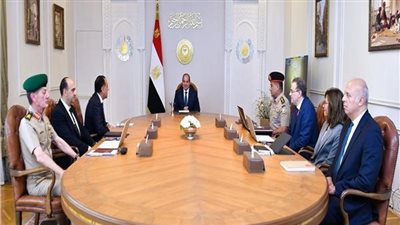 الرئيس السيسي يتابع حوكمة التعيينات وتطوير الجهاز الإداري للدولة