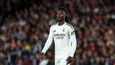 يوفنتوس يستهدف كامافينجا.. وريال مدريد يتمسك بنجمه الفرنسي