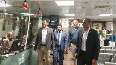 مدير فرع «رعاية الأقصر» يفتتح عيادة منظار عنق الرحم بمستشفى إيزيس التخصصي