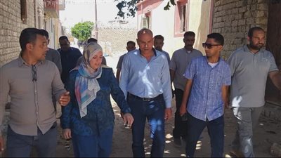 محافظ المنيا يوجه برفع كفاءة 100 منزل بقريتي العزيمة 2 و3 بسمالوط 