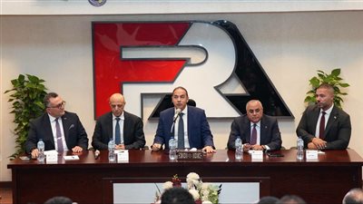 الرقابة المالية تعقد لقاءً موسعًا لتيسير إجراءات طرح الشركات الحكومية بالبورصة